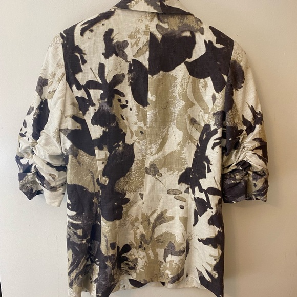 Coldwater Creek Linen Blend Shirred Sleeve Blazer - Picture 3 of 11